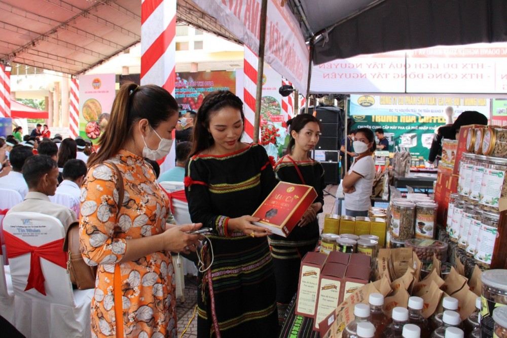 Đắk Lắk: Khai mạc tuần lễ giới thiệu, tiêu thụ nông sản tiêu biểu