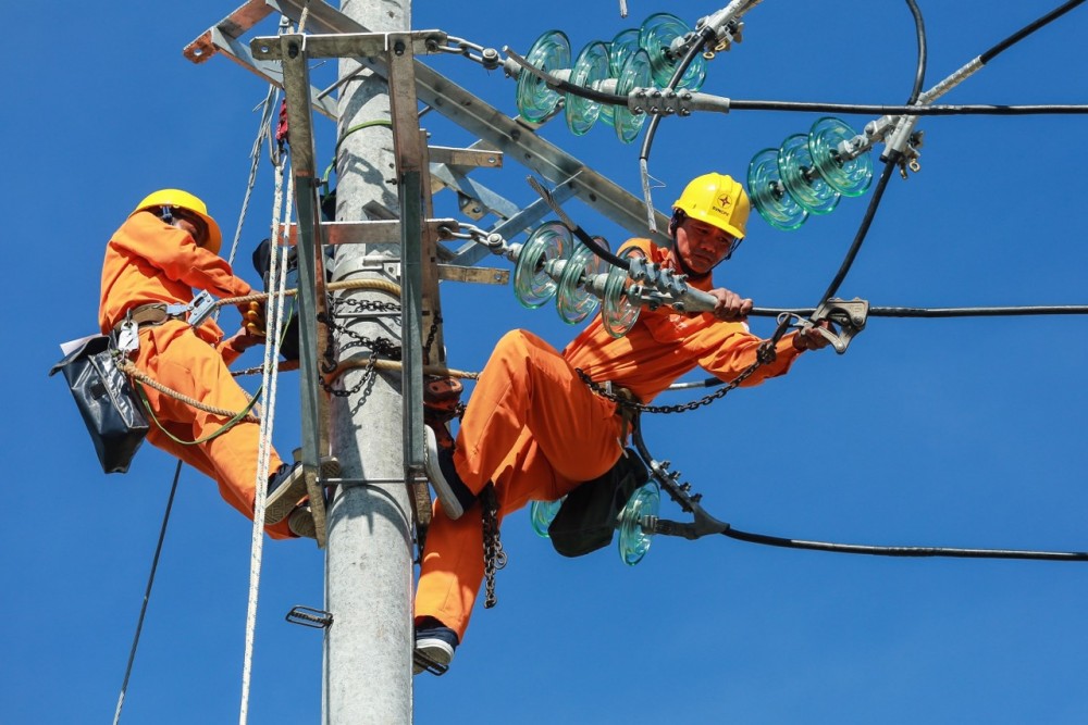 EVNCPC: Phấn đấu mục tiêu sử dụng năng lượng tiết kiệm hiệu quả trong thời gian tới