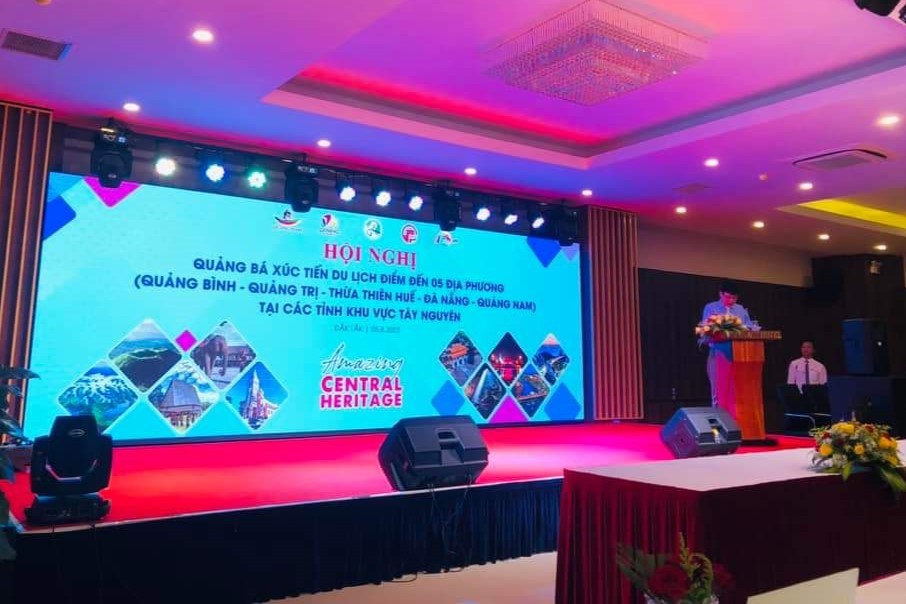 Xúc tiến du lịch 5 tỉnh thành miền Trung tại khu vực Tây Nguyên Xúc tiến du lịch 5 tỉnh thành miền Trung tại khu vực Tây Nguyên