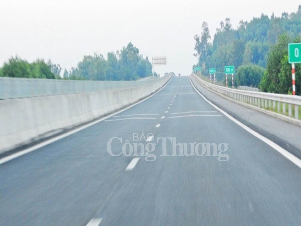 cho phep thu phi tro lai cao toc da nang quang ngai