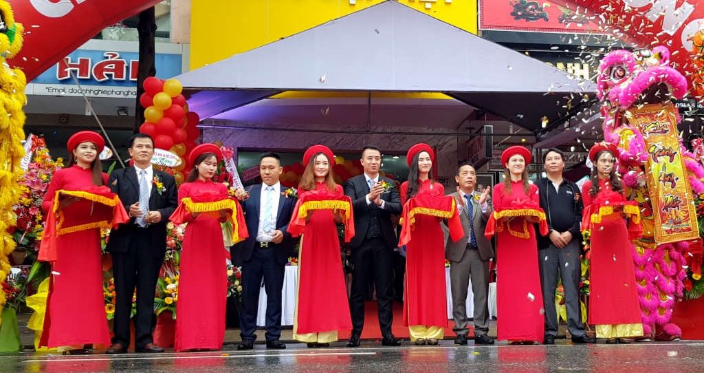 khai truong thuong hieu bat dong san phuc dai viet