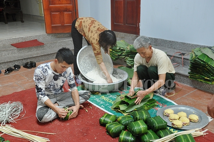 tet som o lang banh chung tranh khuc