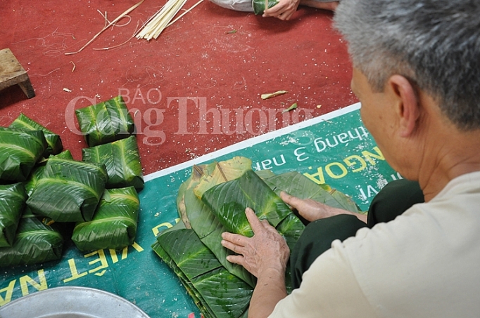 tet som o lang banh chung tranh khuc