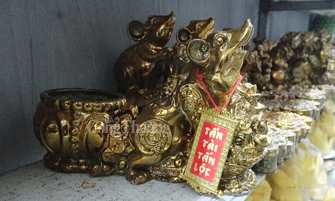 chuot nen cong chinh vang sot hang tet