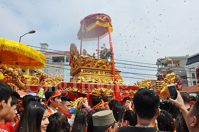 nao nuc hoi tranh dau phao ky lua