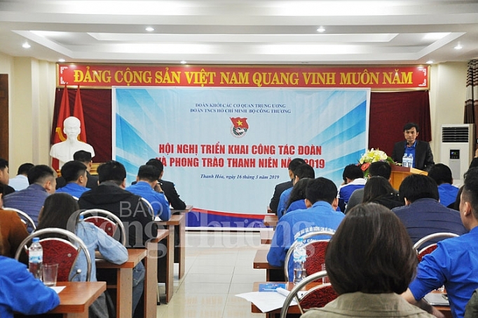 phat huy suc tre bo cong thuong trong nam thanh nien tinh nguyen 2019