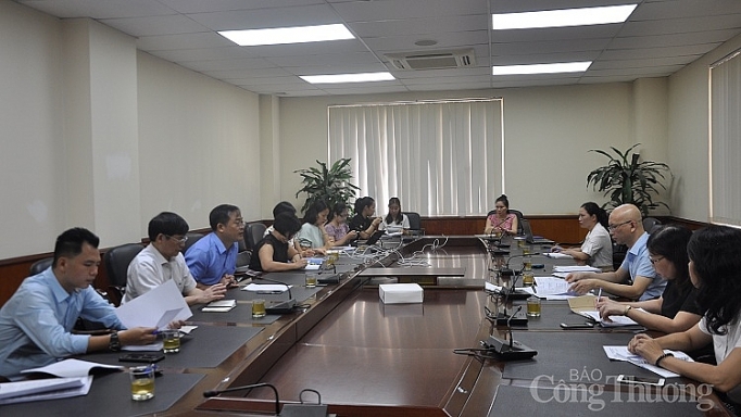 bo cong thuong se xem xet lai quy dinh ve viec dang ky su dung ma so ma vach doi voi hang xuat khau