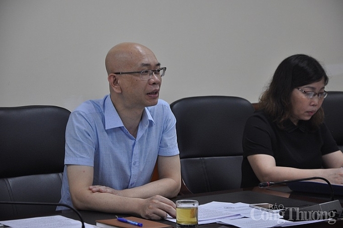 bo cong thuong se xem xet lai quy dinh ve viec dang ky su dung ma so ma vach doi voi hang xuat khau