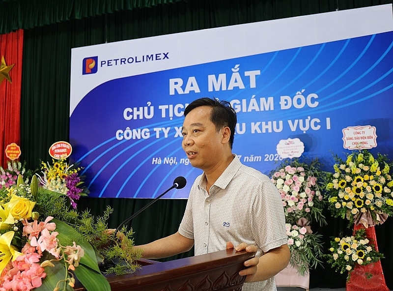 Petrolimex Hà Nội ra mắt Chủ tịch và Giám đốc mới petrolimex ha noi ra mat chu tich va giam doc moi 2