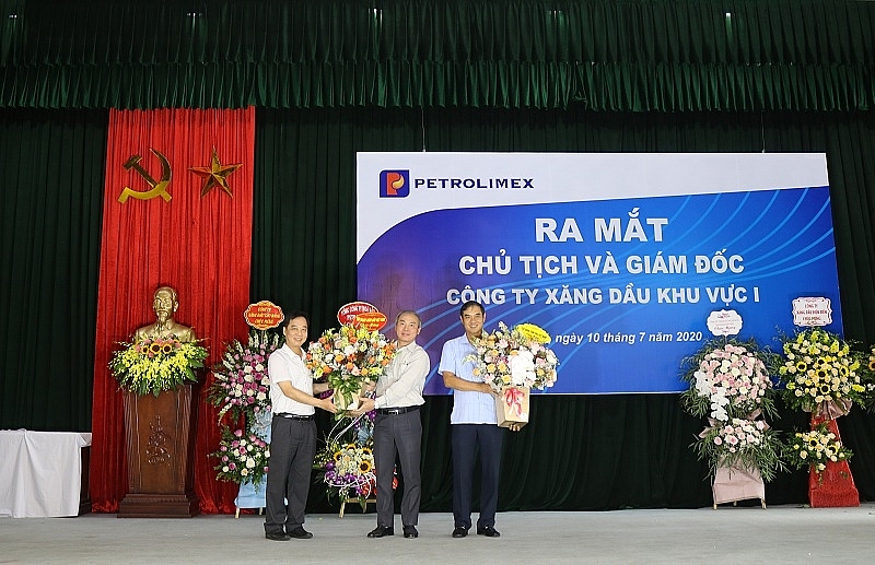 Petrolimex Hà Nội ra mắt Chủ tịch và Giám đốc mới petrolimex ha noi ra mat chu tich va giam doc moi 3
