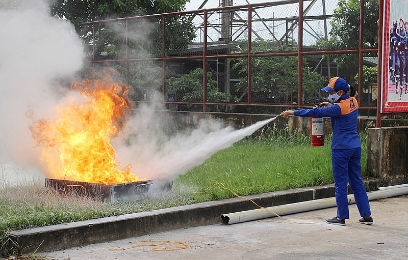 Đảm bảo an toàn phòng cháy trong sản xuất, kinh dầu xăng dầu dam bao an toan phong chay trong san xuat kinh dau xang dau