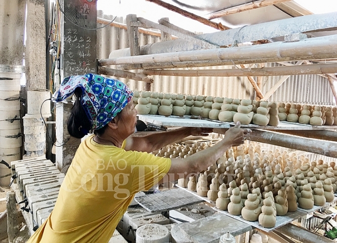 Đổi thay ở Bát Tràng doi thay o bat trang