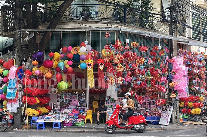 do choi trung thu truyen thong chiem linh thi truong