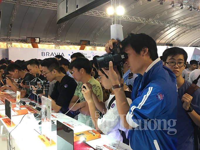 Sony Show 2018 – Sân chơi công nghệ “ăn khách” dành cho giới trẻ sony show 2018 san choi cong nghe an khach danh cho gioi tre