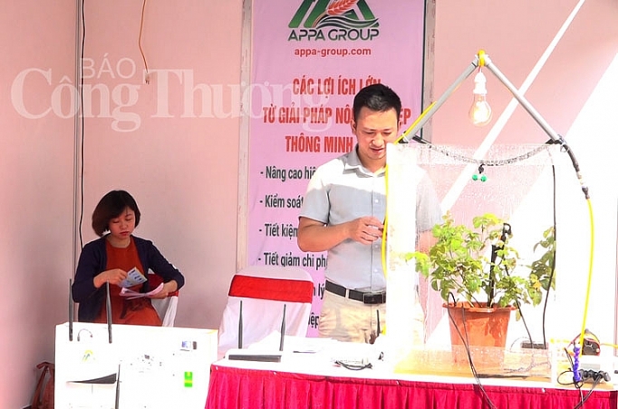 Đẩy mạnh khởi nghiệp sáng tạo là một trong những nhiệm vụ chiến lược phát triển thủ đô day manh khoi nghiep sang tao la mot trong nhung nhiem vu chien luoc phat trien thu do