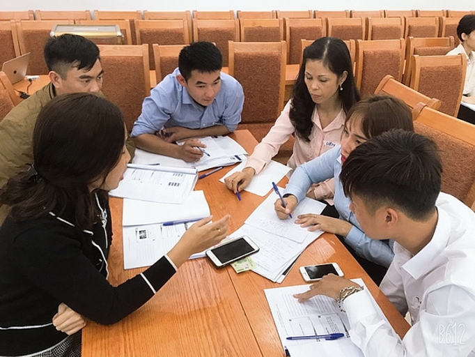 Petrolimex Lào Cai: Chuyên nghiệp hóa kỹ năng bán hàng và quản lý petrolimex lao cai chuyen nghiep hoa ky nang ban hang va quan ly