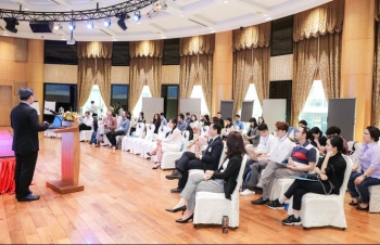 Tăng cường vai trò báo chí thúc đẩy năng lượng bền vững