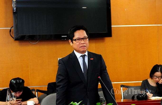 bo cong thuong vcci phoi hop de phuc vu tot nhat nguoi dan va doanh nghiep