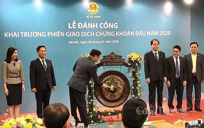 loi nhuan nam 2019 cua doanh nghiep niem yet hnx tang 48