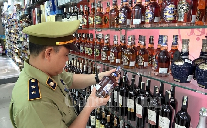 lao cai tang cuong kiem soat gian lan xuat xu hang hoa