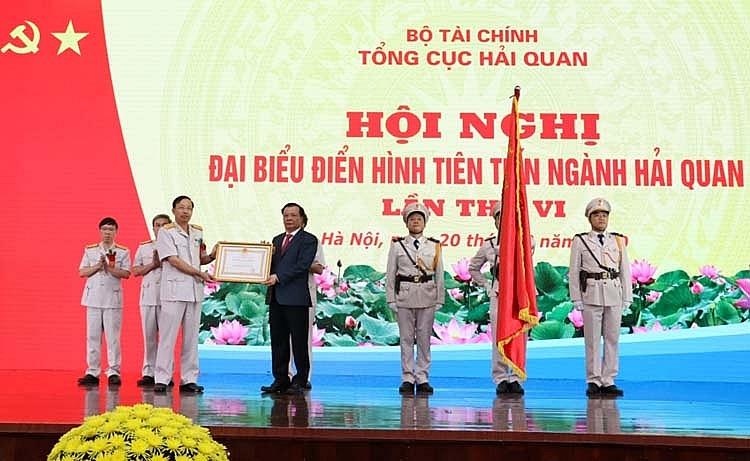 undefined 1821-hai-quan-11