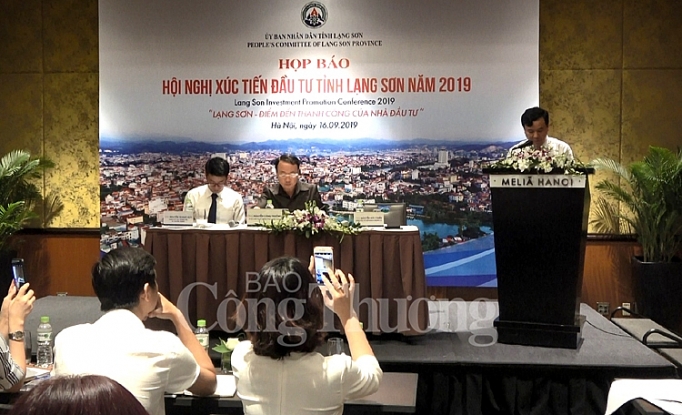 lang son phat huy lien ket vung khai thac the manh