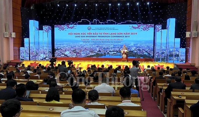 thu tuong nguyen xuan phuc lang son phat trien kinh te can dua tren 3 tru cot