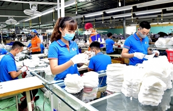 Hỗ trợ thuế thu nhập doanh nghiệp: Mở rộng tiêu chí, kéo dài thời gian