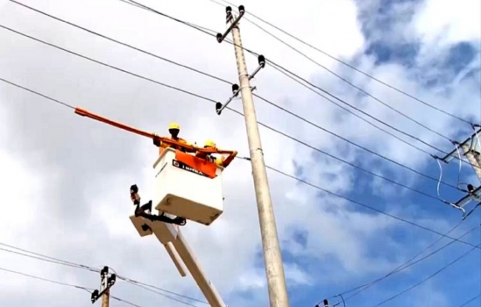 tinh kon tum can dau tu luoi dien truyen tai va phan phoi