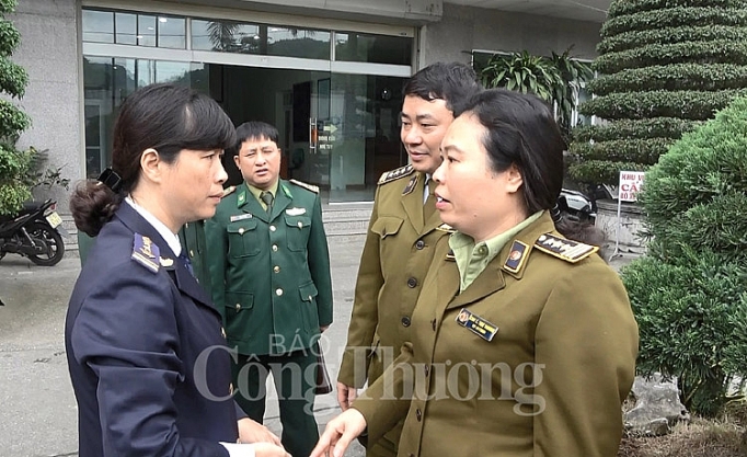 lang son chua phat hien vu xuat khau lon nao trot lot