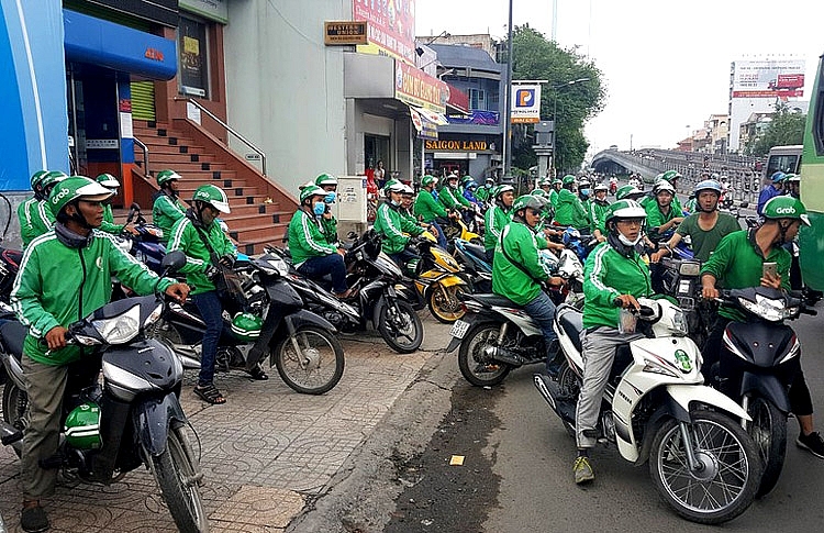 undefined 2353-ta-ixegrabbike-saaz