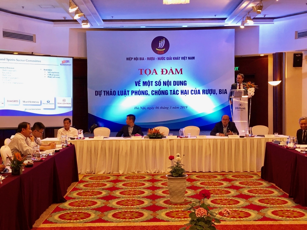 can nghien cuu lai mot so quy dinh ve quang cao khuyen mai