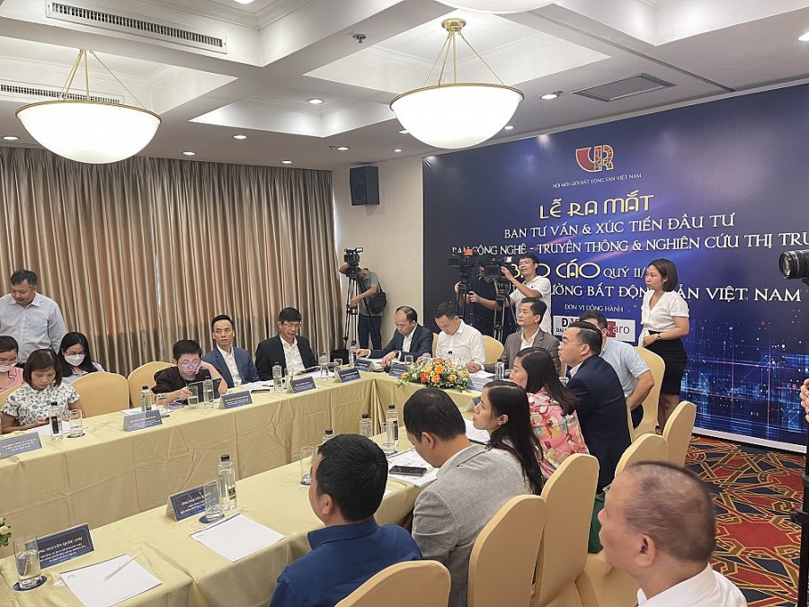 Thị trường bất động sản cuối năm 2022: Sẽ có điều chỉnh phù hợp