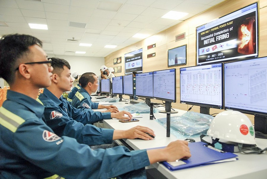 Mạnh dạn giao các công trình lớn cho doanh nghiệp Việt đủ năng lực Mạnh dạn giao các công trình lớn cho doanh nghiệp Việt đủ năng lực