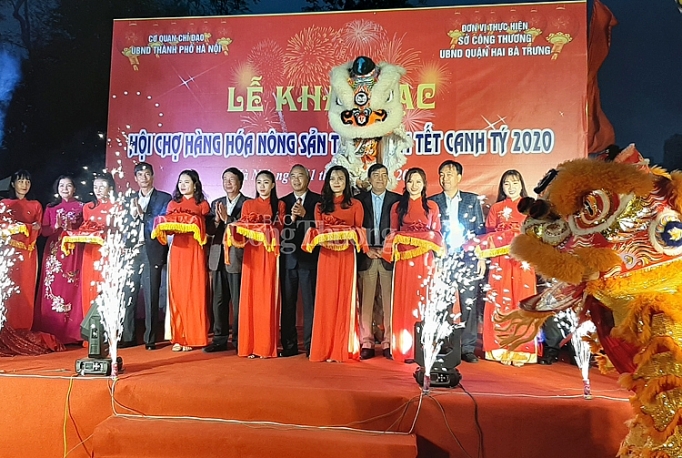 khai mac hoi cho hang hoa nong san thuc pham tet canh ty 2020