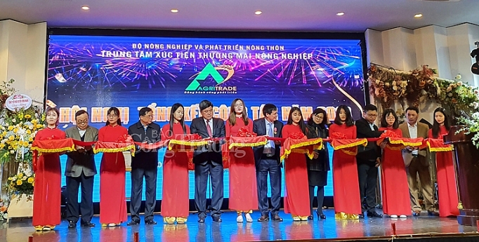 Hội chợ Xuân Canh Tý 2020 tại Hà Nội có những gì? 120 gian hang tham gia hoi cho xuan canh ty 2020