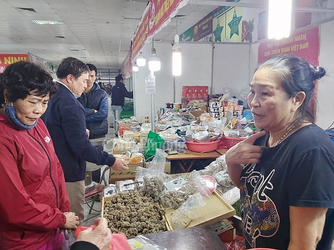 Hội chợ Xuân Canh Tý 2020 tại Hà Nội có những gì? 120 gian hang tham gia hoi cho xuan canh ty 2020