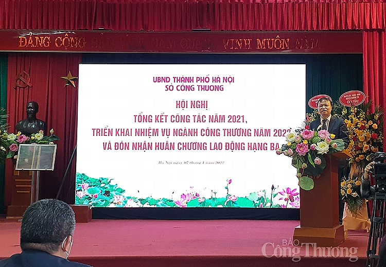 Thứ trưởng Bộ Công Thương Đỗ Thắng Hải phát biểu tại Hội nghị Thứ trưởng Bộ Công Thương Đỗ Thắng Hải phát biểu tại Hội nghị