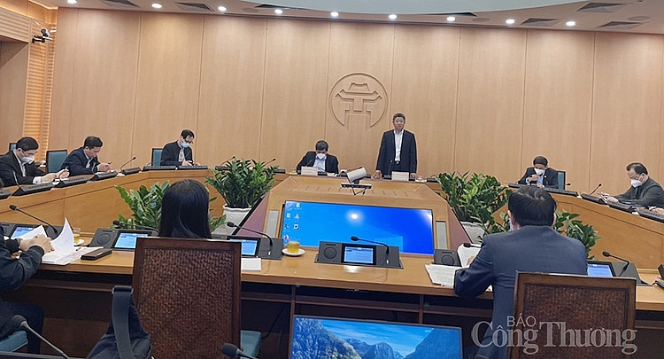 ông Nguyễn Mạnh Quyền - Phó Chủ tịch UBND thành phố Hà Nội phát biểu tại Hội nghị ông Nguyễn Mạnh Quyền - Phó Chủ tịch UBND thành phố Hà Nội phát biểu tại Hội nghị