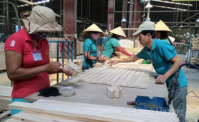 go viet va co hoi gia tang thi phan xuat khau sang my nam 2020