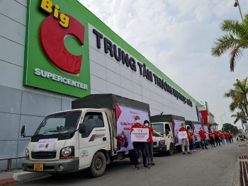 Central Retail Việt Nam trao tặng hàng hóa thiết yếu, hỗ trợ Hải Dương, Quảng Ninh chống dịch Covid-19