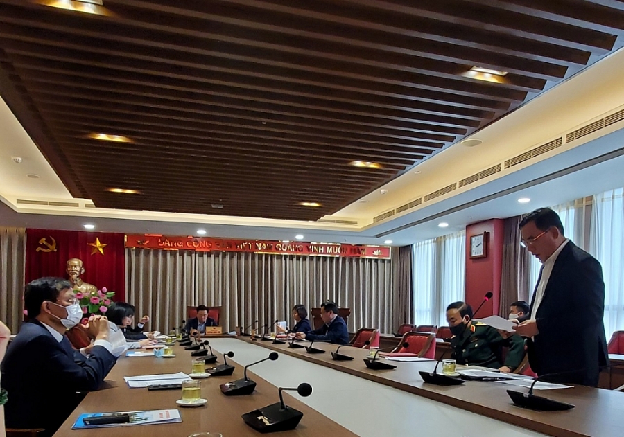 Thường trực Thành ủy Hà Nội nghe báo cáo về tình hình phòng, chống dịch Covid-19 trên địa bàn Thành phố Hà Nội chiều ngày 8/2 Thường trực Thành ủy Hà Nội nghe báo cáo về tình hình phòng, chống dịch Covid-19 trên địa bàn Thành phố Hà Nội chiều ngày 8/2