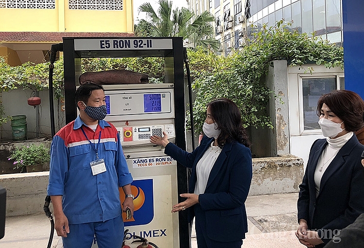 Chiều ngày 9/2, Sở Công Thương Hà Nội làm việc với một số đơn vị xăng dầu về đảm bảo nguồn cung mặt hàng này. 