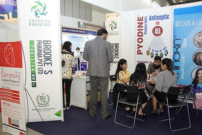 trien lam y te quoc te viet nam pharmed healthcare vietnam 2019 su khoi dong cua mot thuong hieu