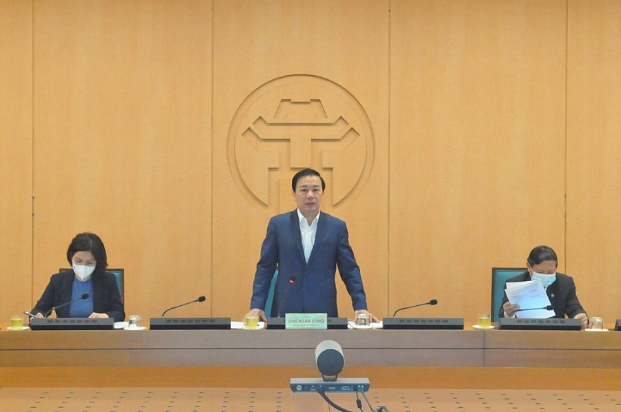 Phó Chủ tịch UBND TP Chử Xuân Dũng, Trưởng Ban chỉ đạo phòng chống Covid-19 Hà Nội đã chủ trì phiên họp trực tuyến 