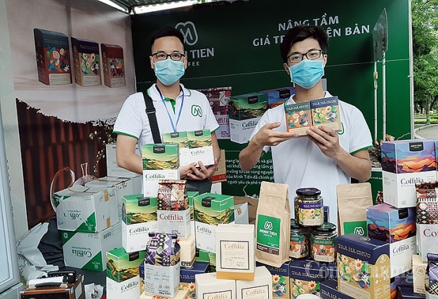 Nhiều chương trình giảm giá, khuyến mại, Nhiều chương trình giảm giá, khuyến mại,