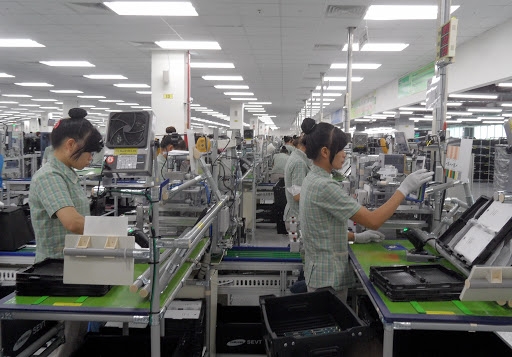 Làm gì để Việt Nam thực sự là điểm đến đầu tư hấp dẫn? Làm gì để Việt Nam thực sự là điểm đến đầu tư hấp dẫn?