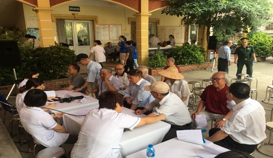 Hà Nội: Thông tin chính thức về việc đấu thầu chọn dịch vụ điều dưỡng đối với cán bộ lão thành cách mạng, tiền khởi nghĩa, cán bộ nghỉ hưu