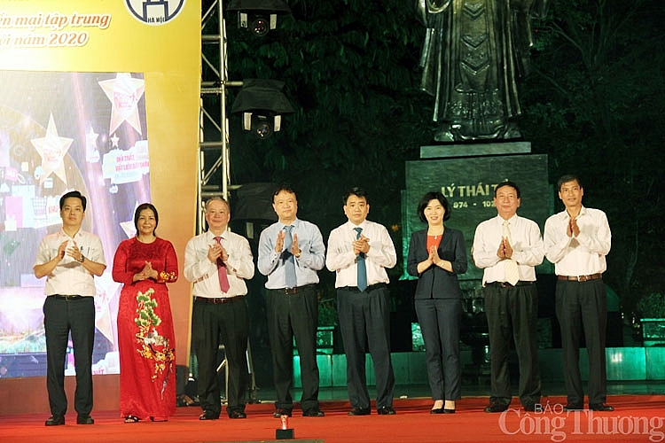 Chương trình khuyến mại tập trung TP Hà Nội: Đòn bẩy kích cầu tiêu dùng hiệu quả khai mac chuong trinh khuyen mai tap trung tp ha noi nam 2020