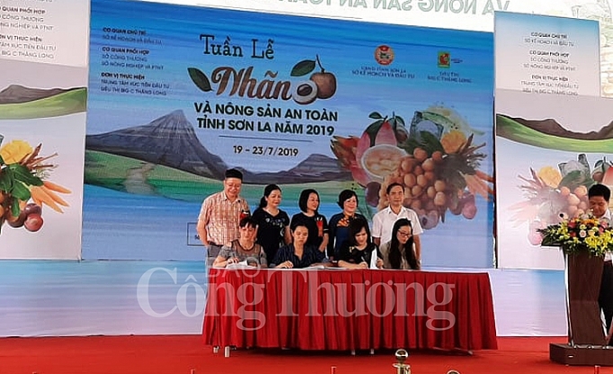 dua nhan son la den voi nguoi tieu dung thu do